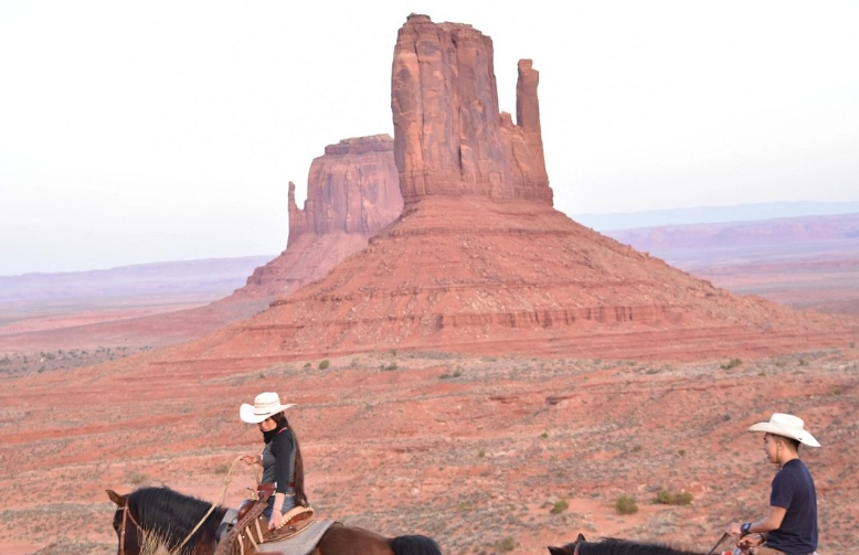 monument valley tours