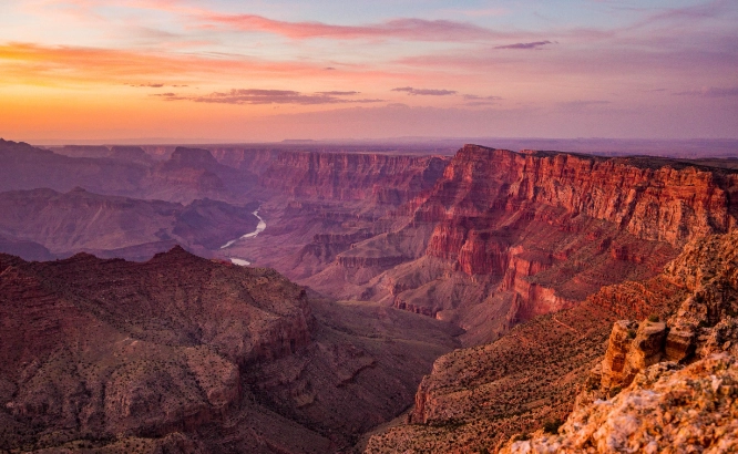 Navajo Point vs Desert View Navajo Point vs Desert View