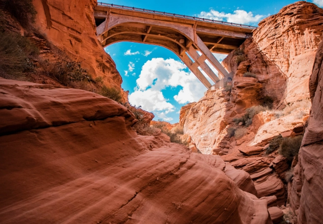 waterhole canyon hike