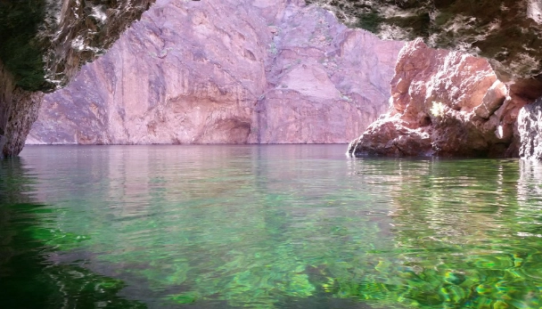 Black Canyon Arizona: Ultimate Guide to Hiking & Kayaking