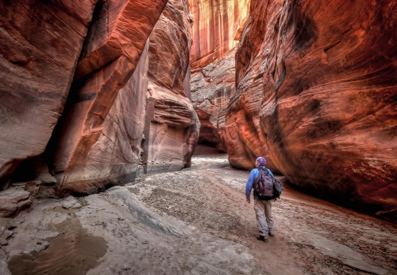 slot canyon hiking