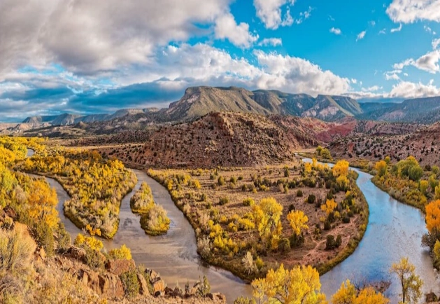 Jemez Mountains New Mexico: A Complete Guide to Hiking, Hot Springs & Culture