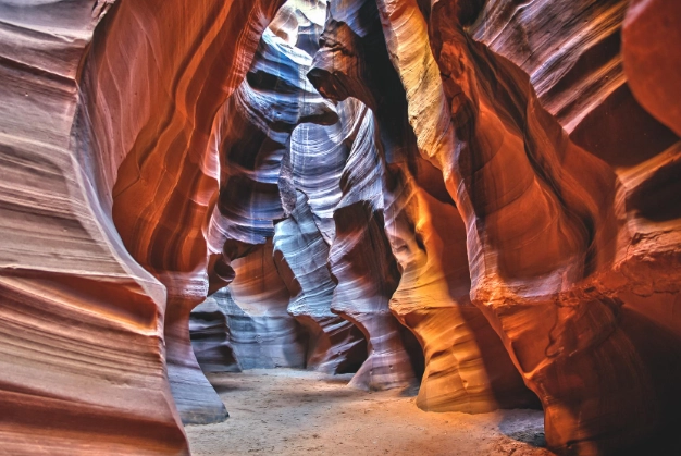 slot canyon hiking
