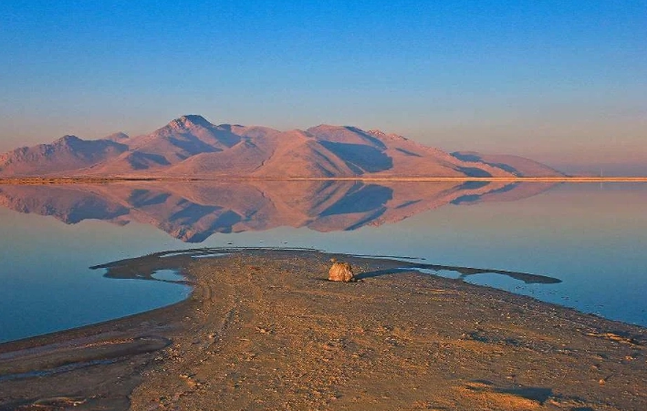 Dasht-e Kavir travel guide Dasht-e Kavir travel guide