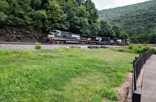Horseshoe Curve Pennsylvania