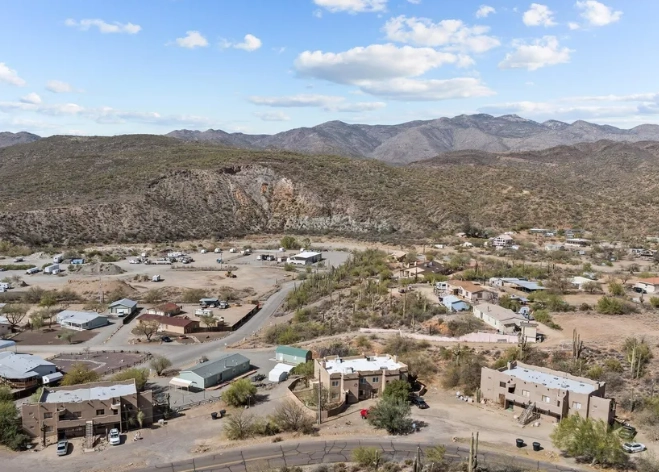 Black Canyon City attractions Black Canyon City attractions