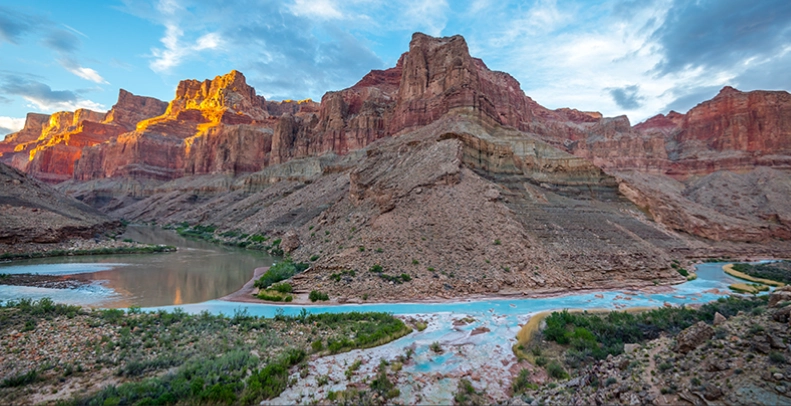 Little Colorado River hiking
