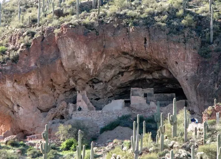 Tonto National Monument cliff dwellings