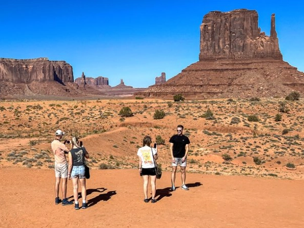 Monument Valley scenic drive Monument Valley scenic drive