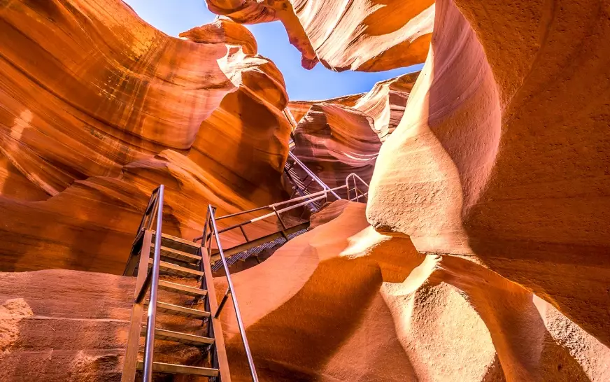 Waterhole Canyon tours