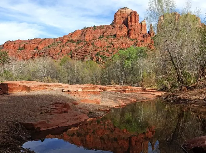 Sedona red rocks hiking