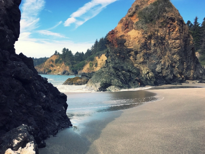 Trinidad State Beach: Your Guide to Whale Watching & Tide Pools
