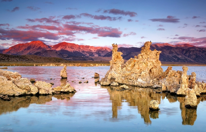 Mono Lake Guide: Visiting the Sierra Nevada's Alien Landscape