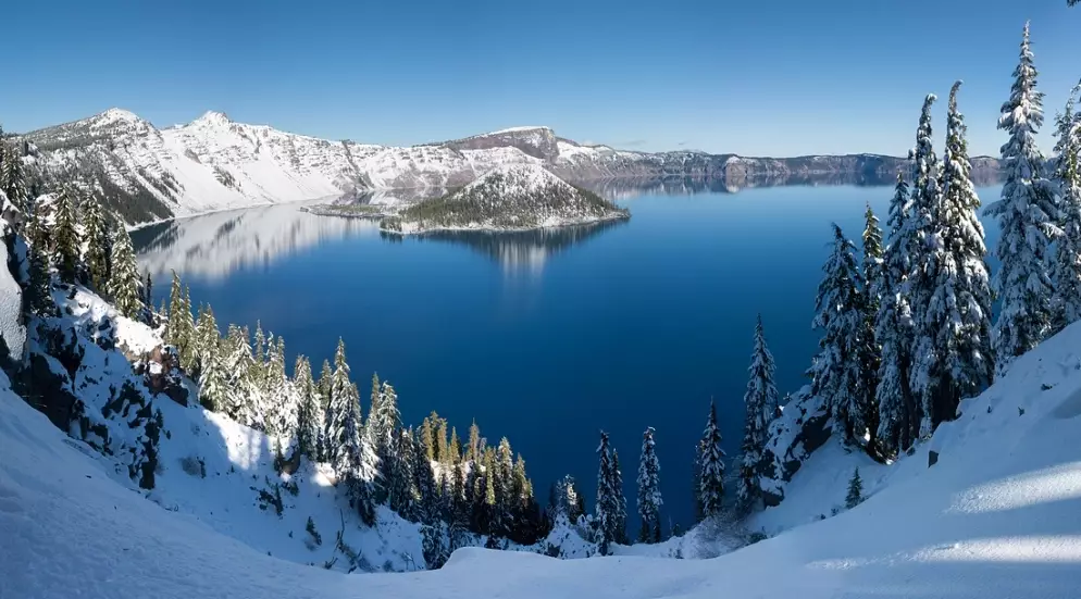 crater lake visitor guide