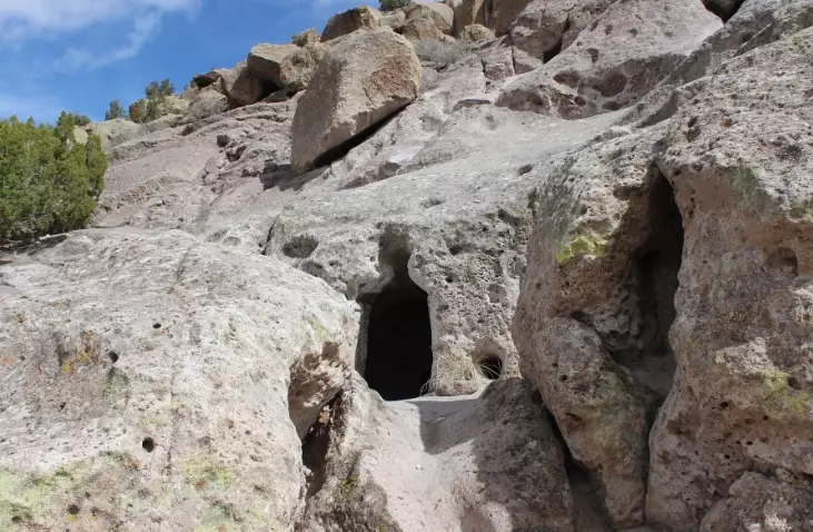 Tsankawi Mesa hiking