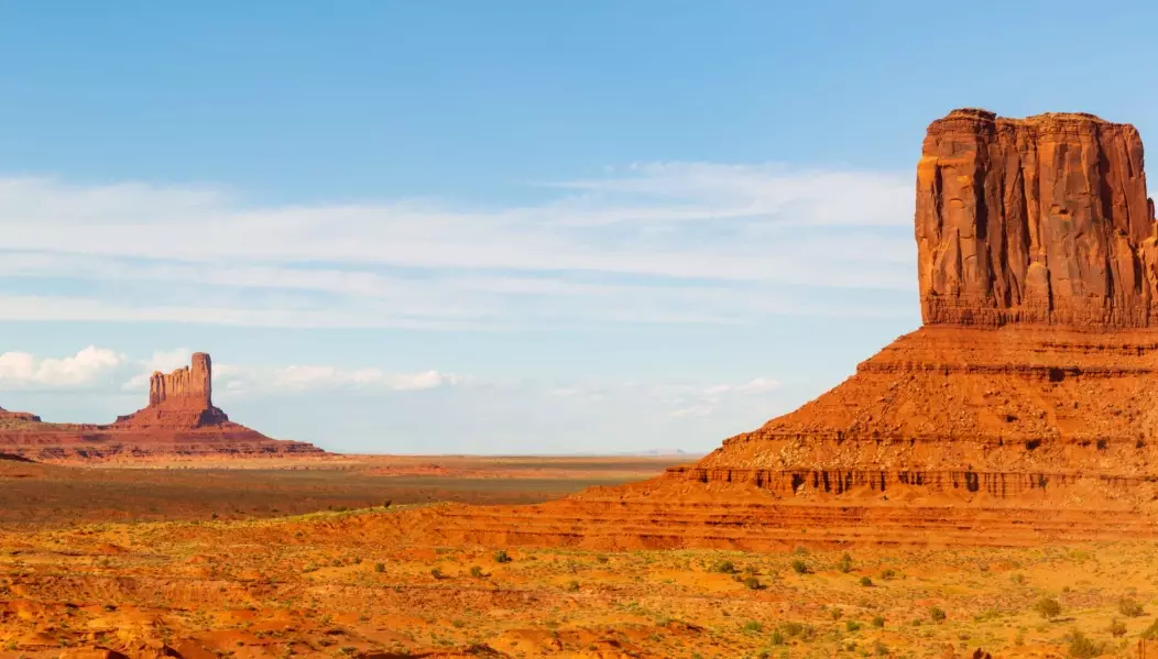 Monument Valley state border