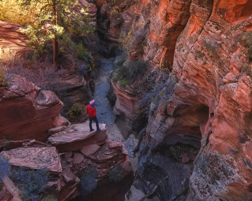 slot canyon hiking time