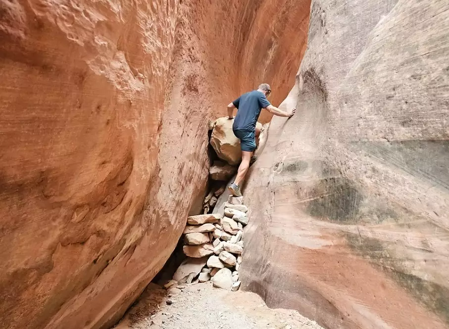 Red Hollow slot canyon directions Red Hollow slot canyon directions