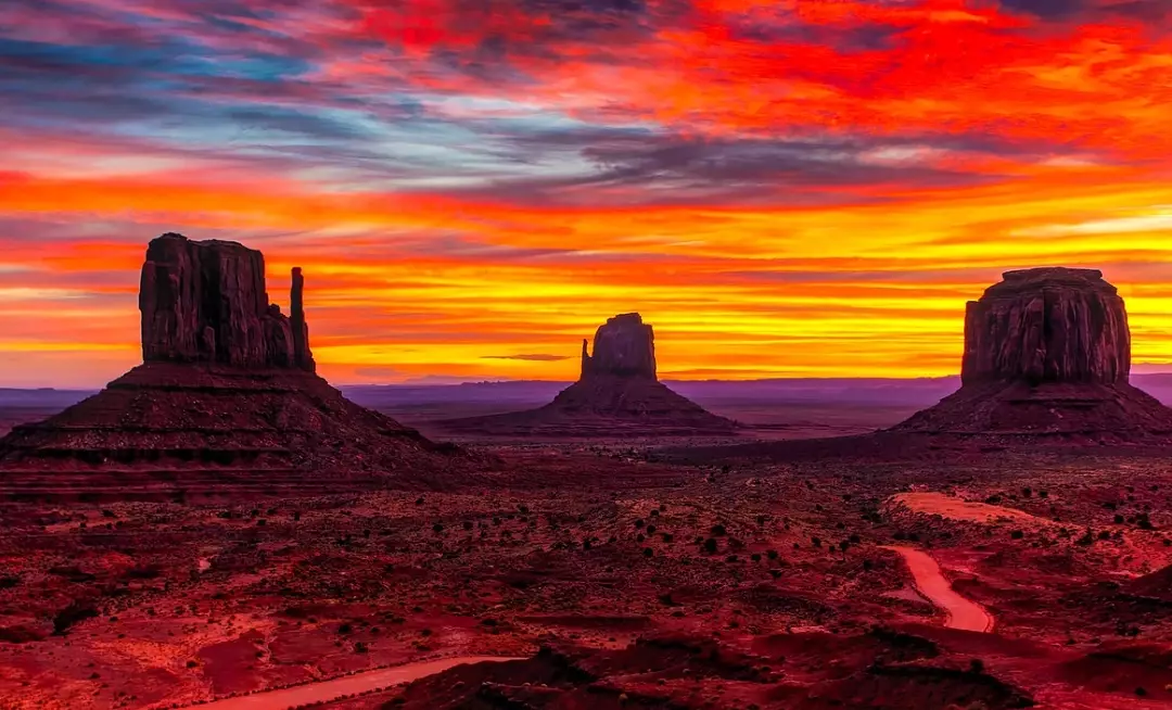best time to visit Monument Valley best time to visit Monument Valley