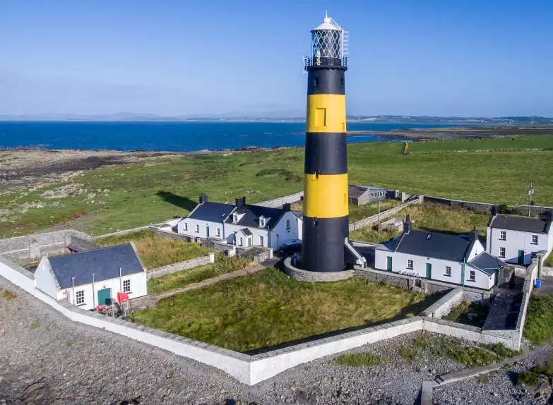 lighthouse vacation rental