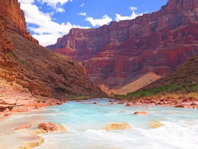 Grand Canyon turquoise water