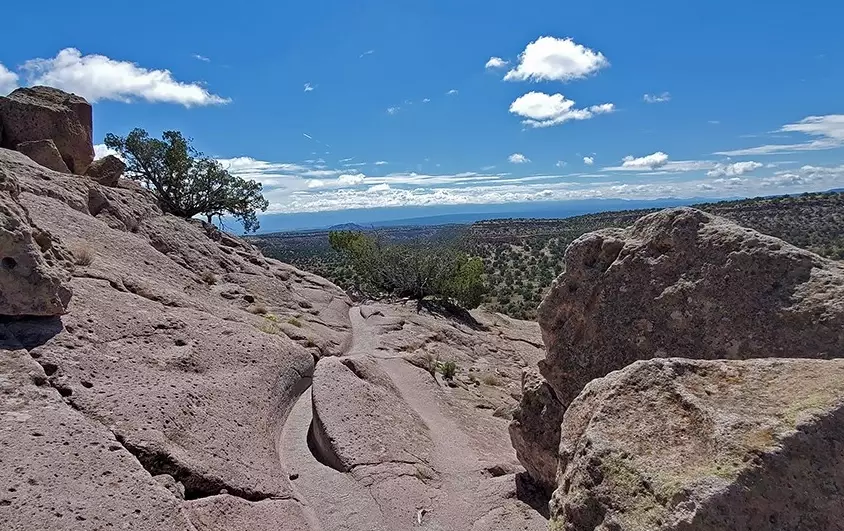 Tsankawi trail