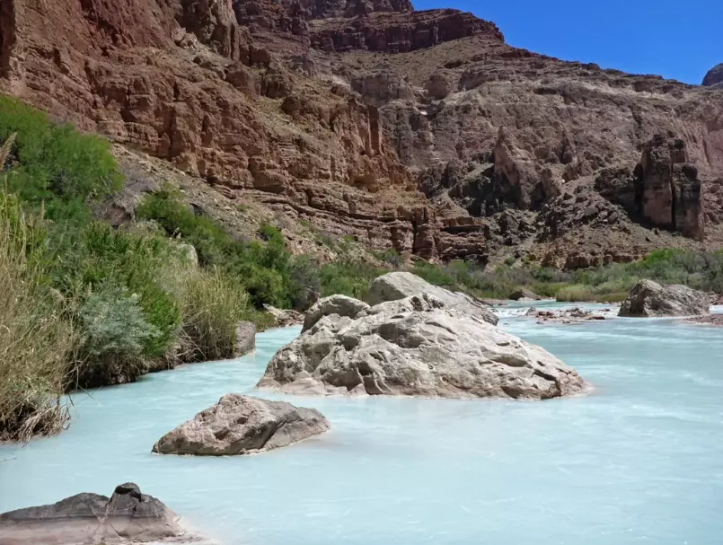 Arizona camping near river